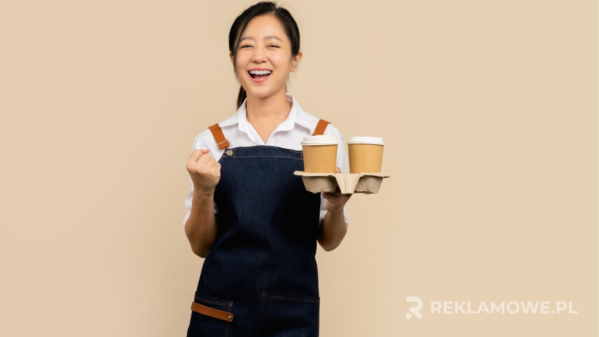 Fartuch reklamowy używany w branding